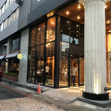 City Center Hotel Taichung Buitenkant foto