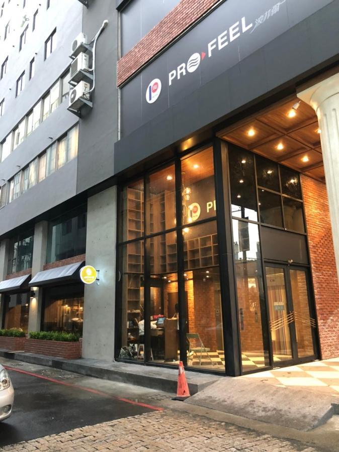 City Center Hotel Taichung Buitenkant foto