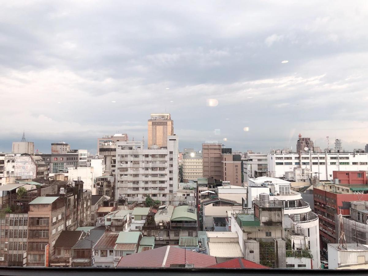 City Center Hotel Taichung Buitenkant foto