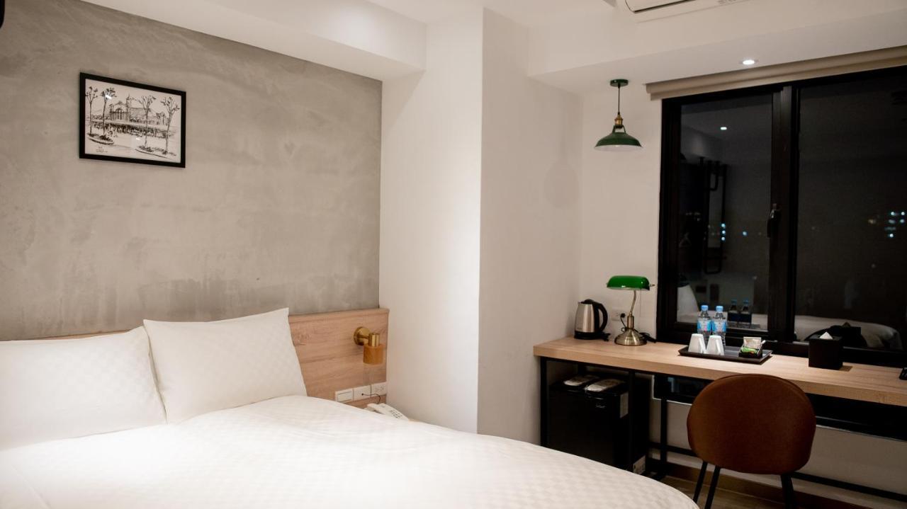 City Center Hotel Taichung Buitenkant foto