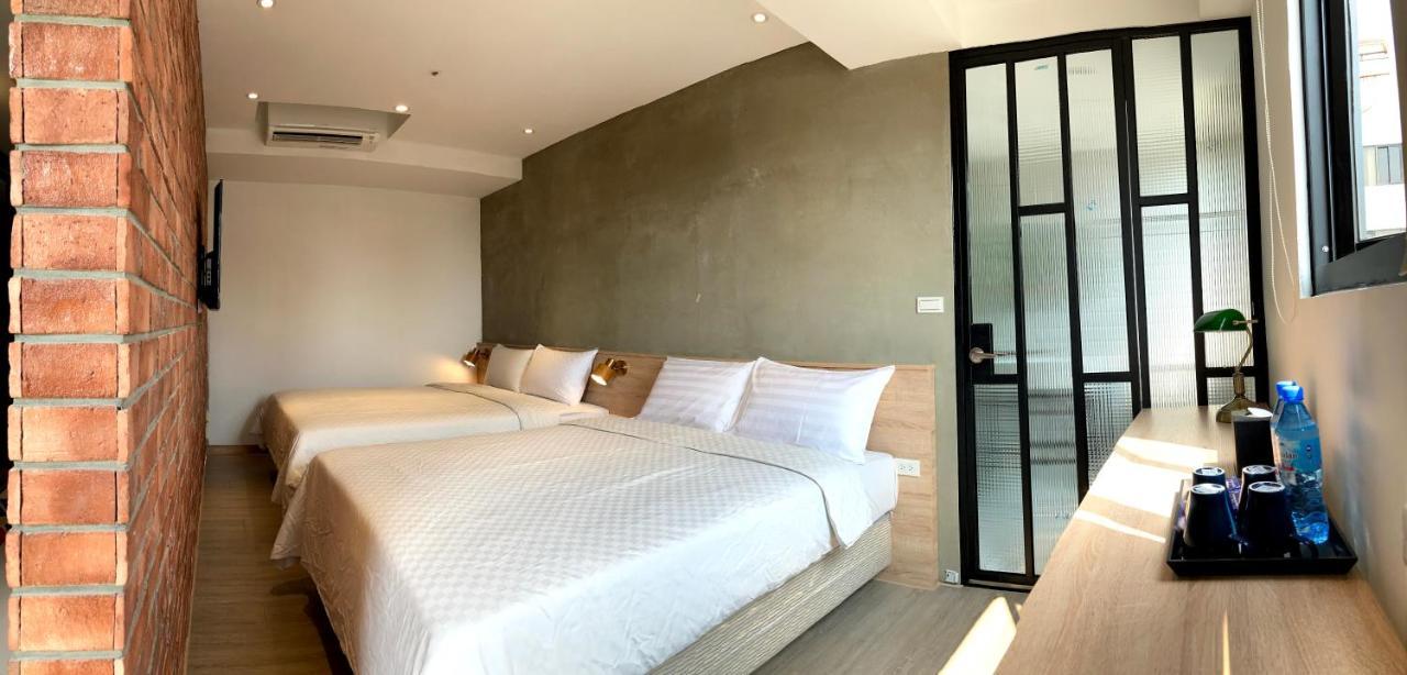 City Center Hotel Taichung Buitenkant foto